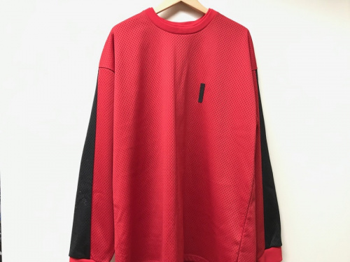 夏物SALEの衣類