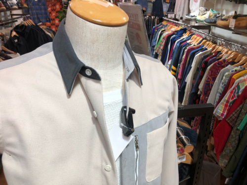 メンズファッションのシャツ