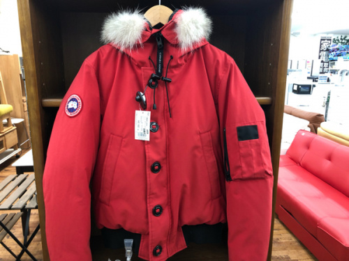 アウターのCANADA GOOSE