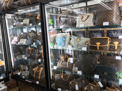 ブランド・ラグジュアリーのLOUIS VUITTON