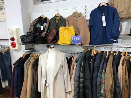 theory luxeの入間ネット販売