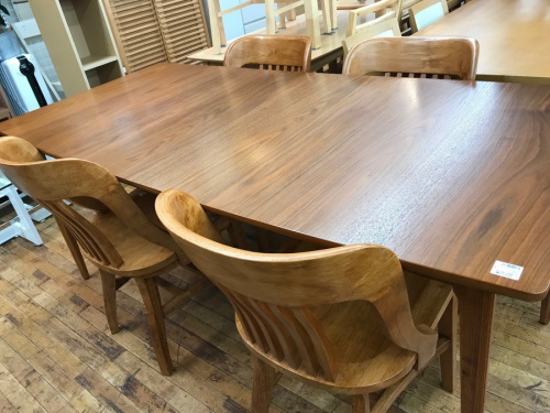 家具のダイニングセット