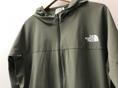 レディースファッションのジャケット