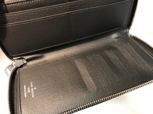 財布の入間中古ブランド