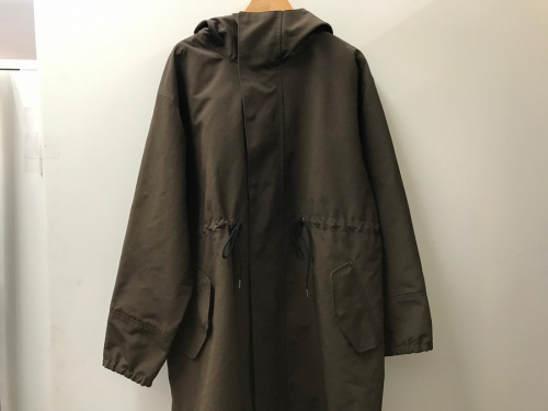 ブルゾンのFRAMeWORK