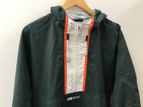 メンズファッションのアノラックパーカー