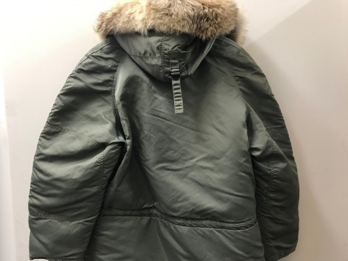 NIKEのダウンジャケット