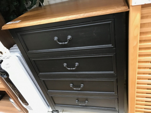 家具のチェスト