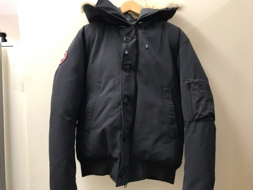 ジャケットのCANADA GOOSE