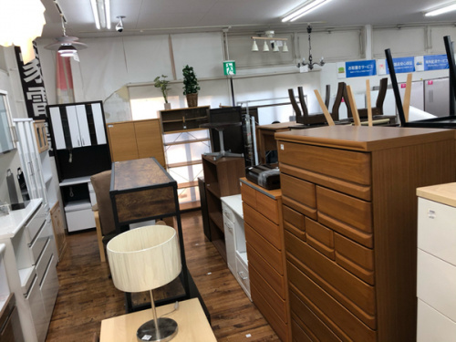 後藤家具物産の入間中古家具