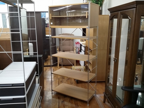 家具のユニットシェルフ