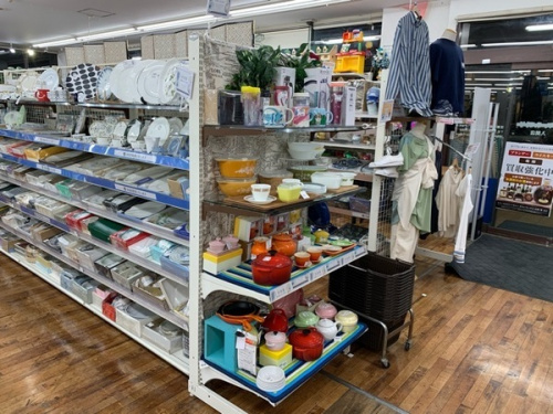 タンブラーの入間店中古雑貨