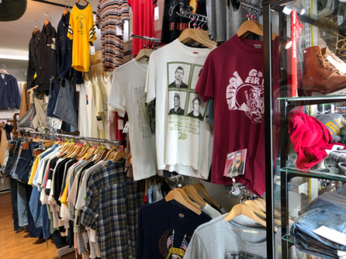 メンズファッションのシャツ