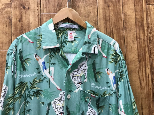 メンズファッションのシャツ