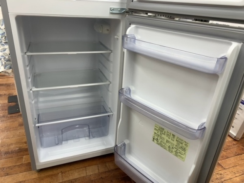 2ドア冷蔵庫のSHARP