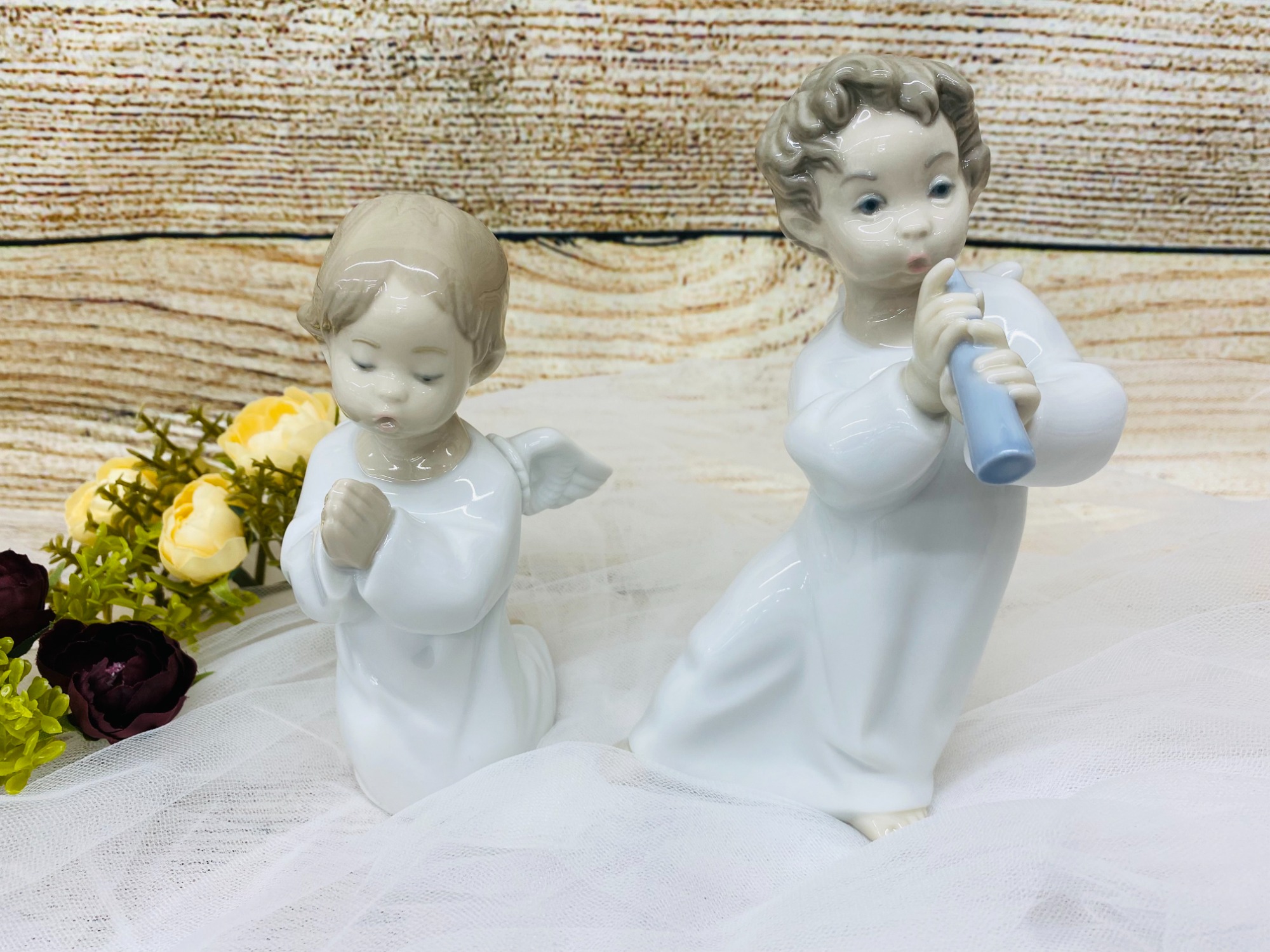LLADRO（リヤドロ）のフィギュリン”可愛いお祈り””可愛い