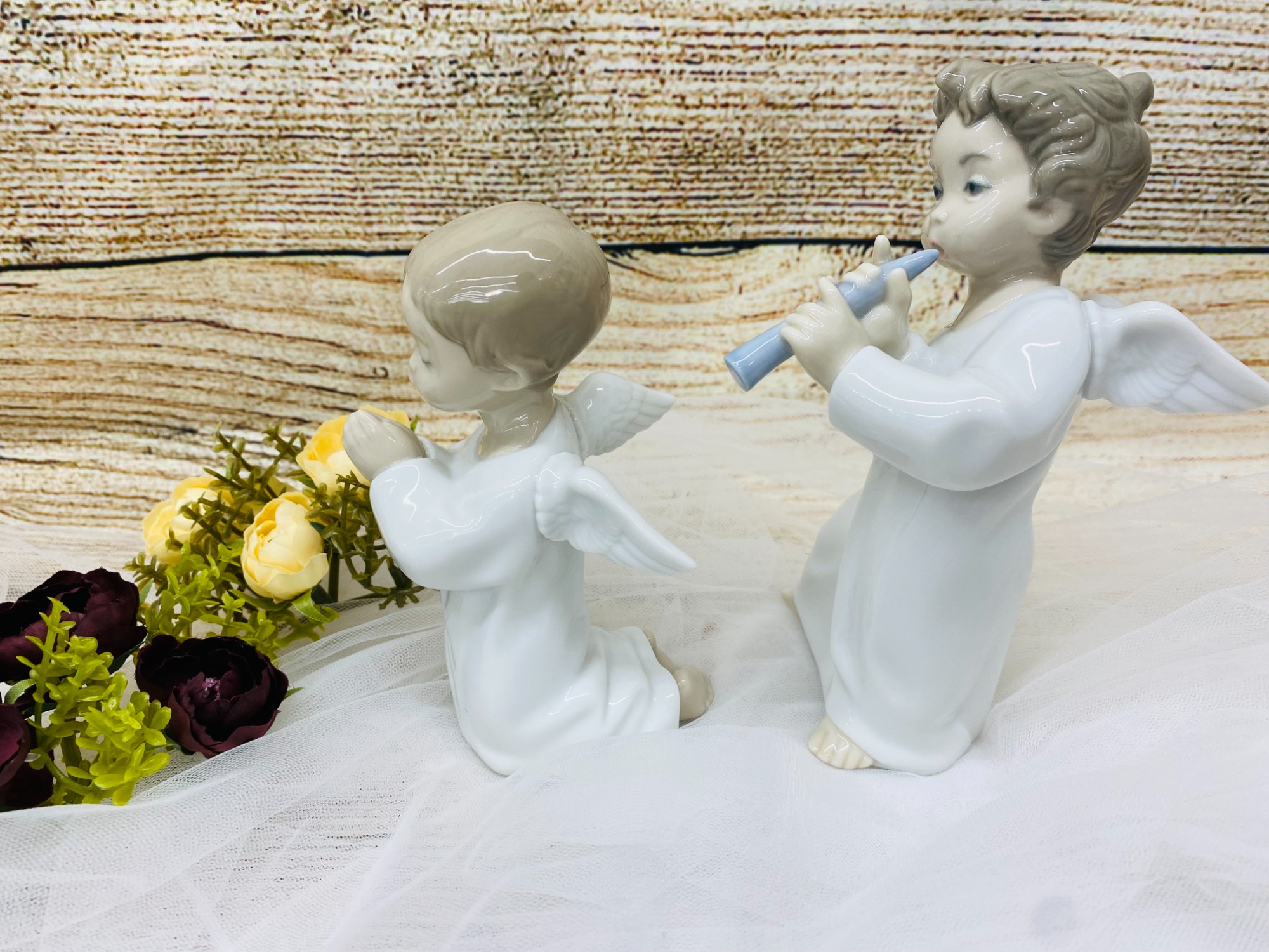 LLADRO（リヤドロ）のフィギュリン”可愛いお祈り””可愛い