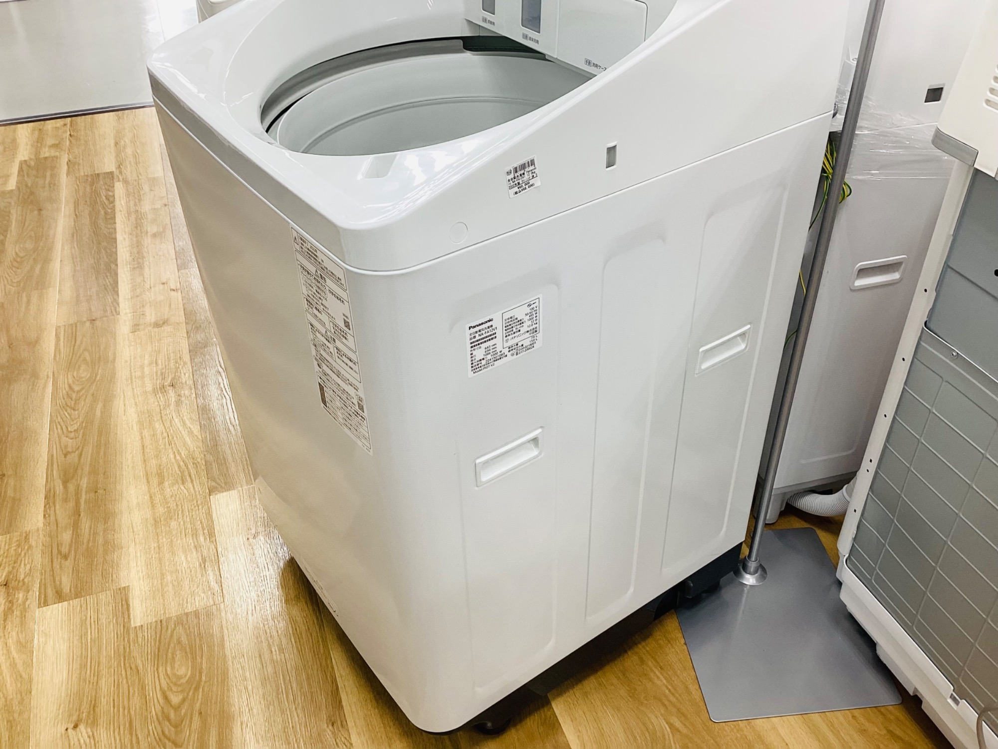 Panasonic（パナソニック）の全自動洗濯機 2022年製【NA-FA12V1