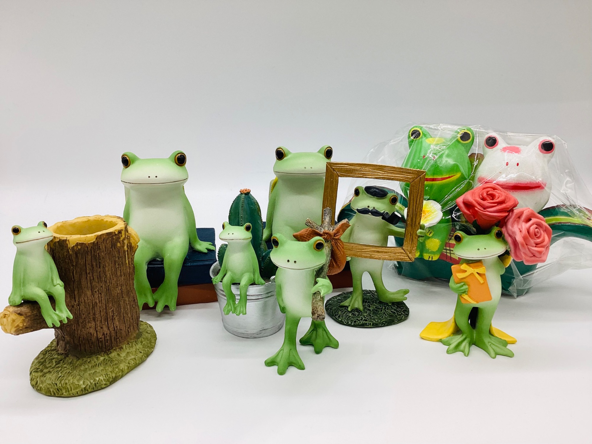 インテリア雑貨買取強化中】カエルの置物（Copeau多数）が大量入荷