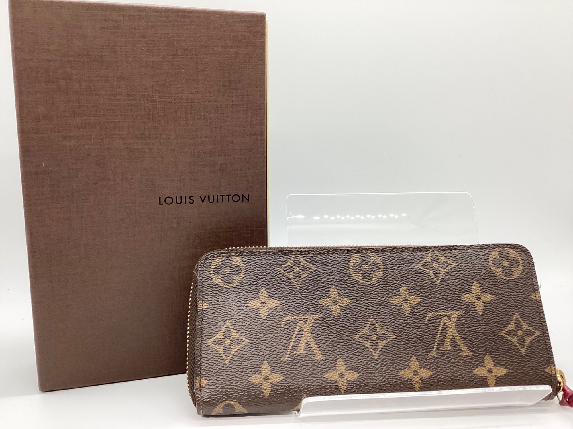 LOUIS VUITTON（ルイ・ヴィトン）の長財布【ポルトフォイユ