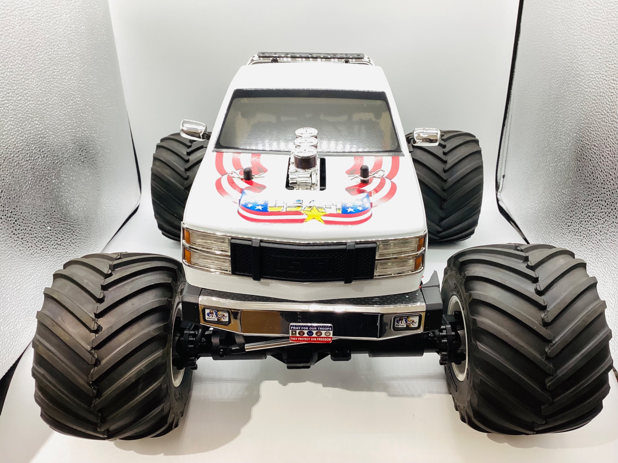 4WD】WILD DAGGER モンスタートラック モーター/プロポ付属
