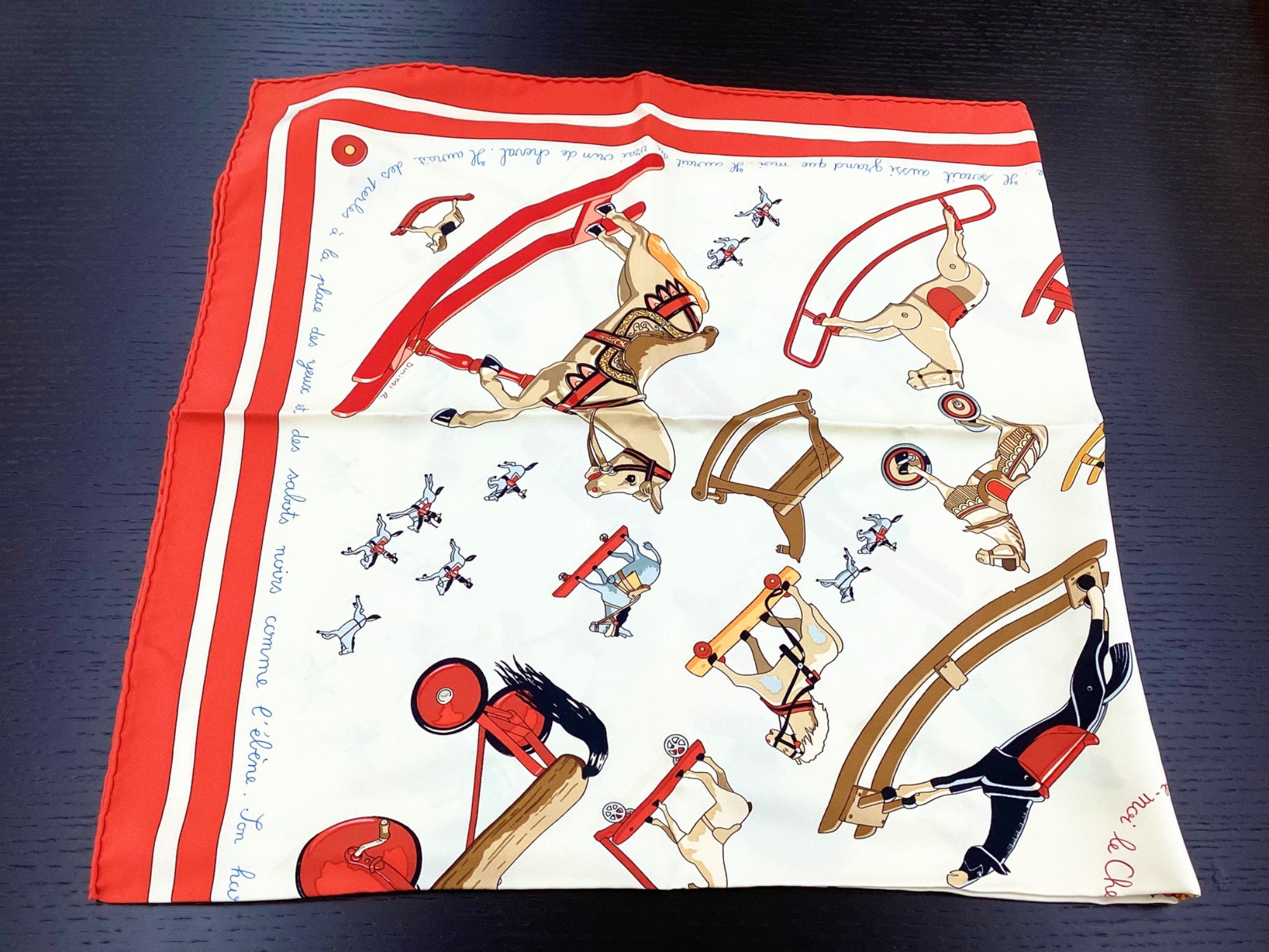 買取強化中】Hermès（エルメス）のシルクスカーフ カレ90 「RACONTE