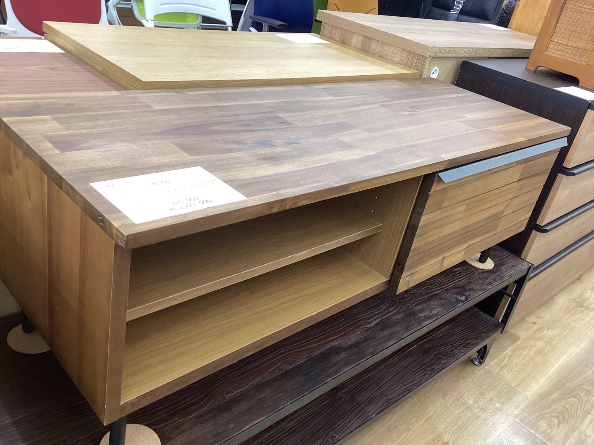 【大幅値下げ】Unico SWELLA(スウェラ)　TVボード W1200 UNICO（ウニコ）のテレビボード【SWELLA スウェラ】が入荷いたし