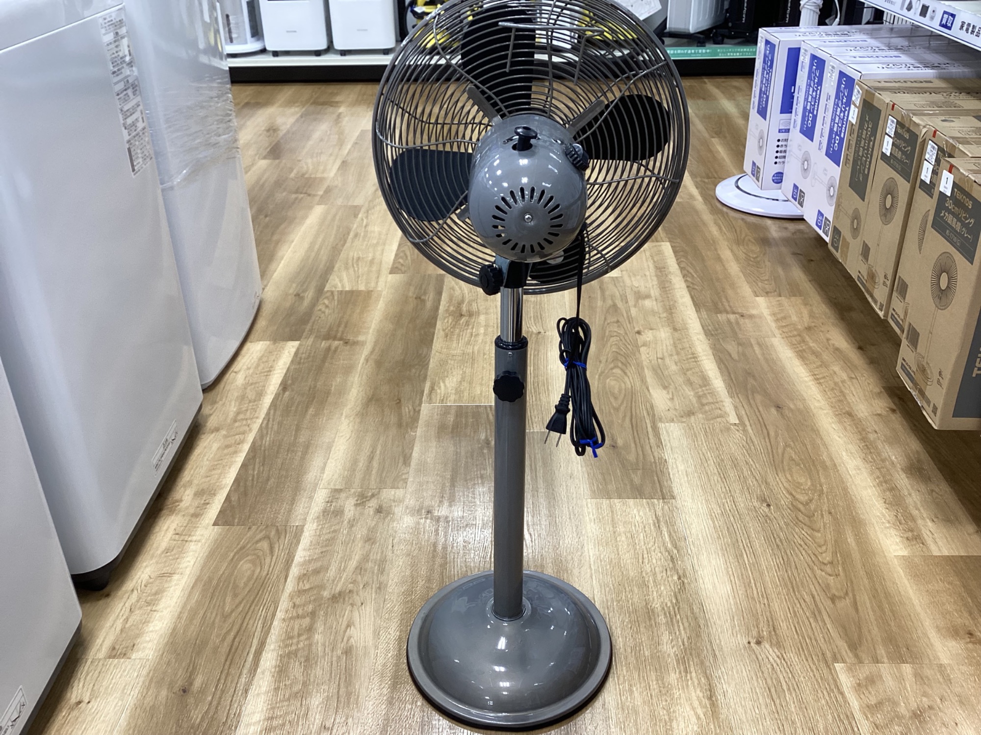 【安心6カ月保証付き】HRF　レトロファン　【PO16ETA-032】 扇風機複数展示中】HRFのレトロファン(PO16ETA-032) 2017年製のご紹介
