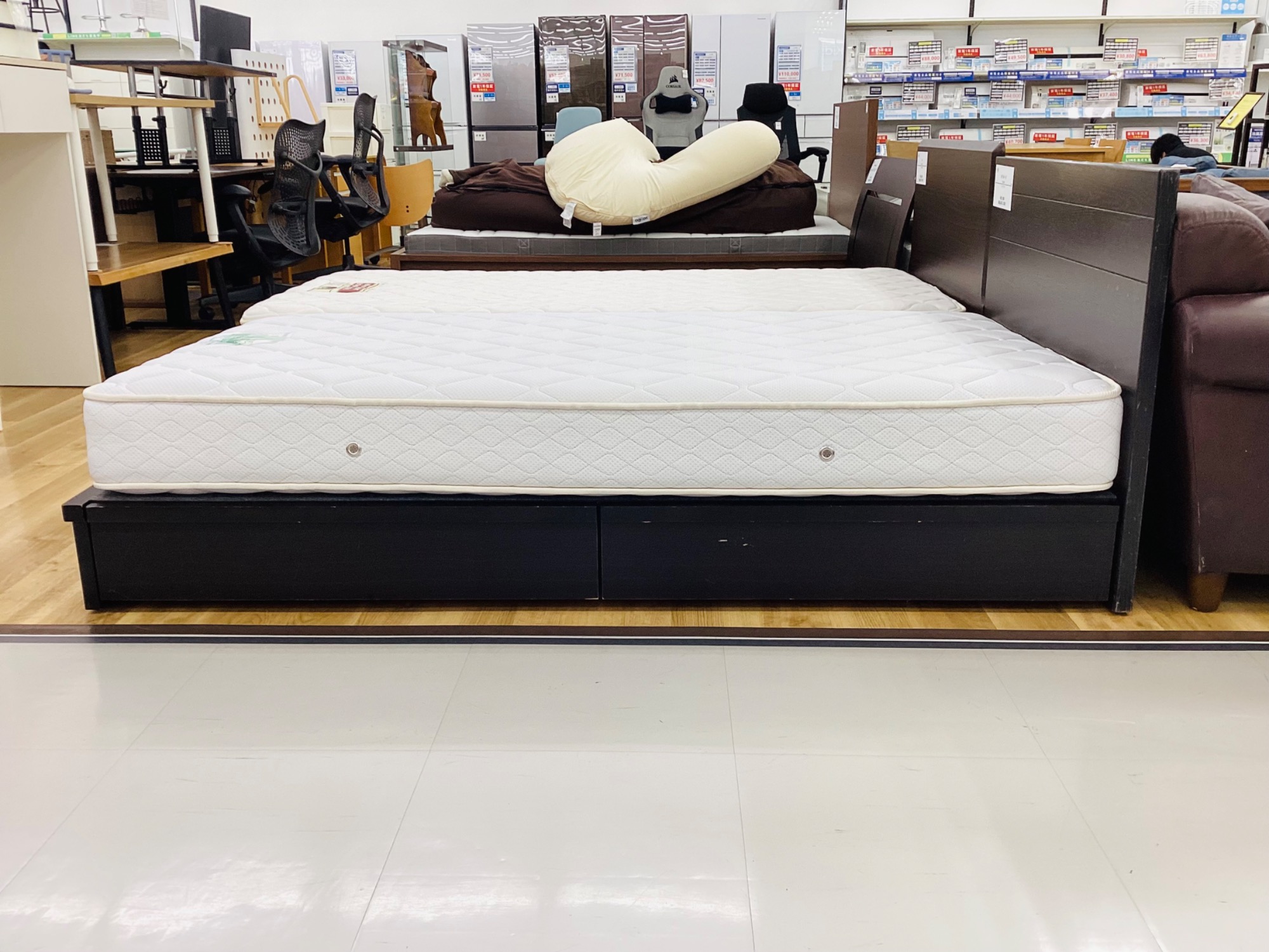 引き出し付きシングルベッド ブラウン　【トレファク所沢店】 シングルベッド ダークブラウンのご紹介です！｜2025年09月06日