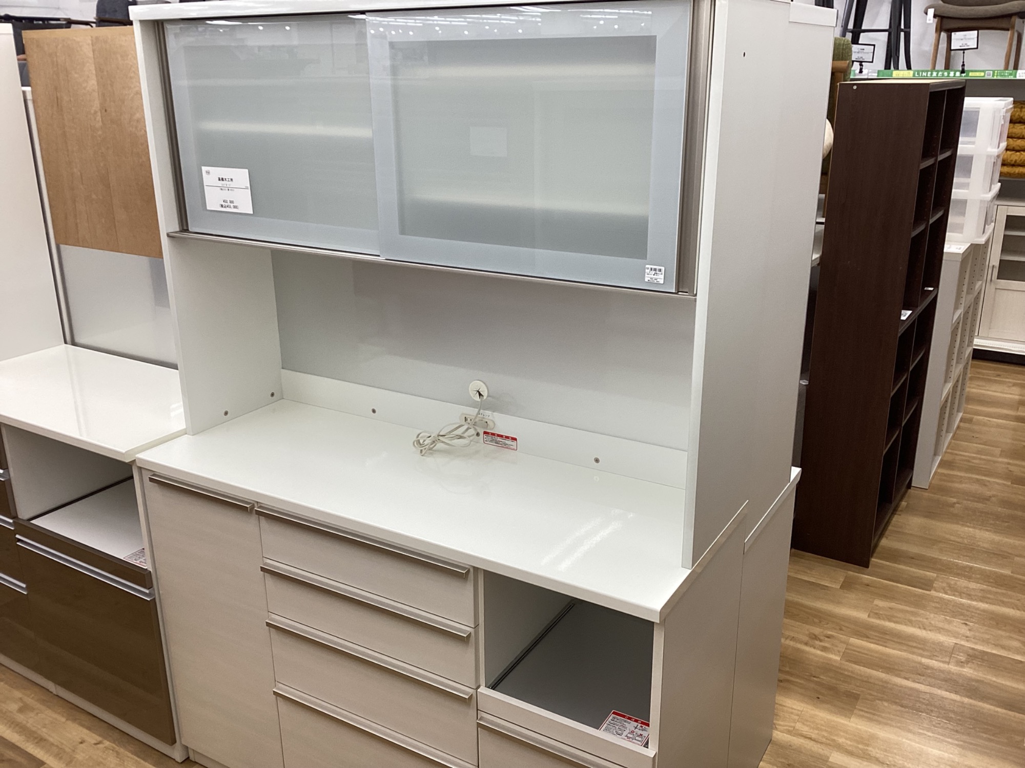 【値下げしました】レンジボード 松田家具 ホワイト　【トレファク/トレファクベイシア前橋モール店/リサイクルショップ】 松田家具 (マツダカグ) レンジボード ホワイト｜トレファクONLINE