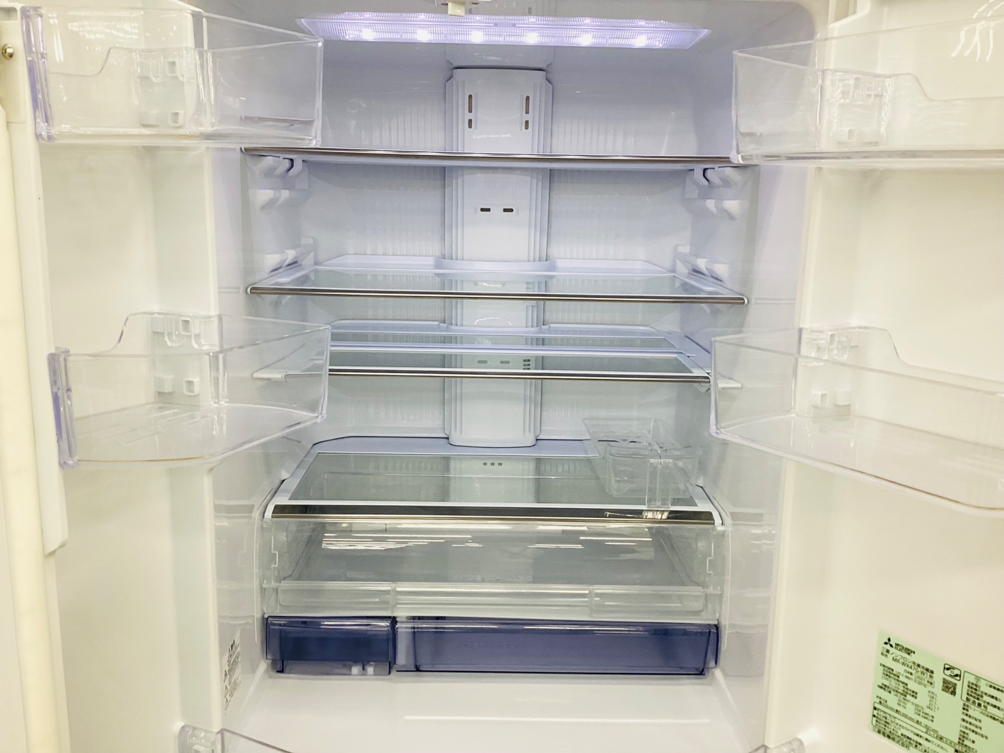 MITSUBISHIの6ドア冷蔵庫【MR-WX47G-W1】が買取入荷いたしました