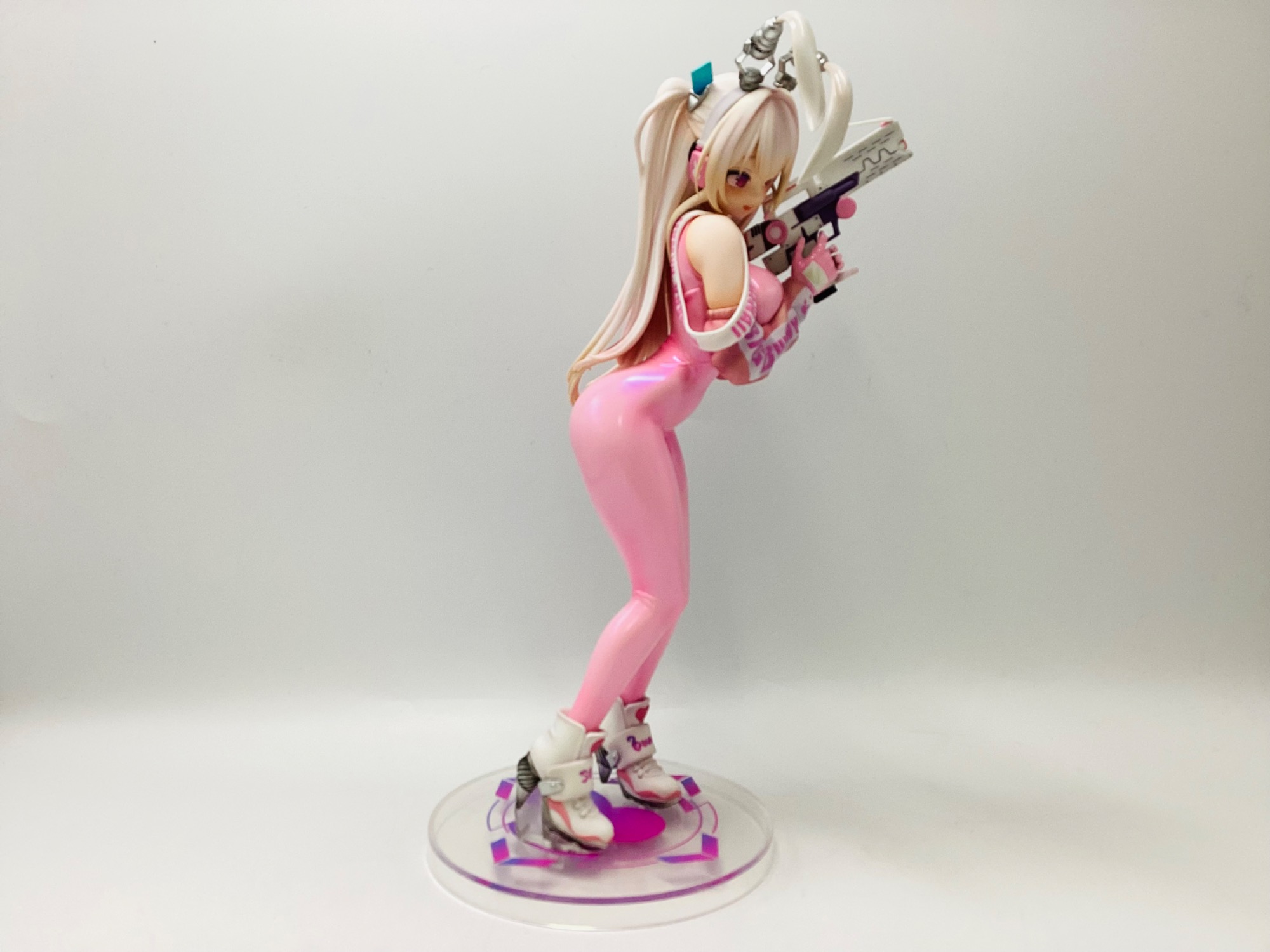 買取強化中】Super Bunny Illustrated by DDUCK KONG 1/6が買取入荷