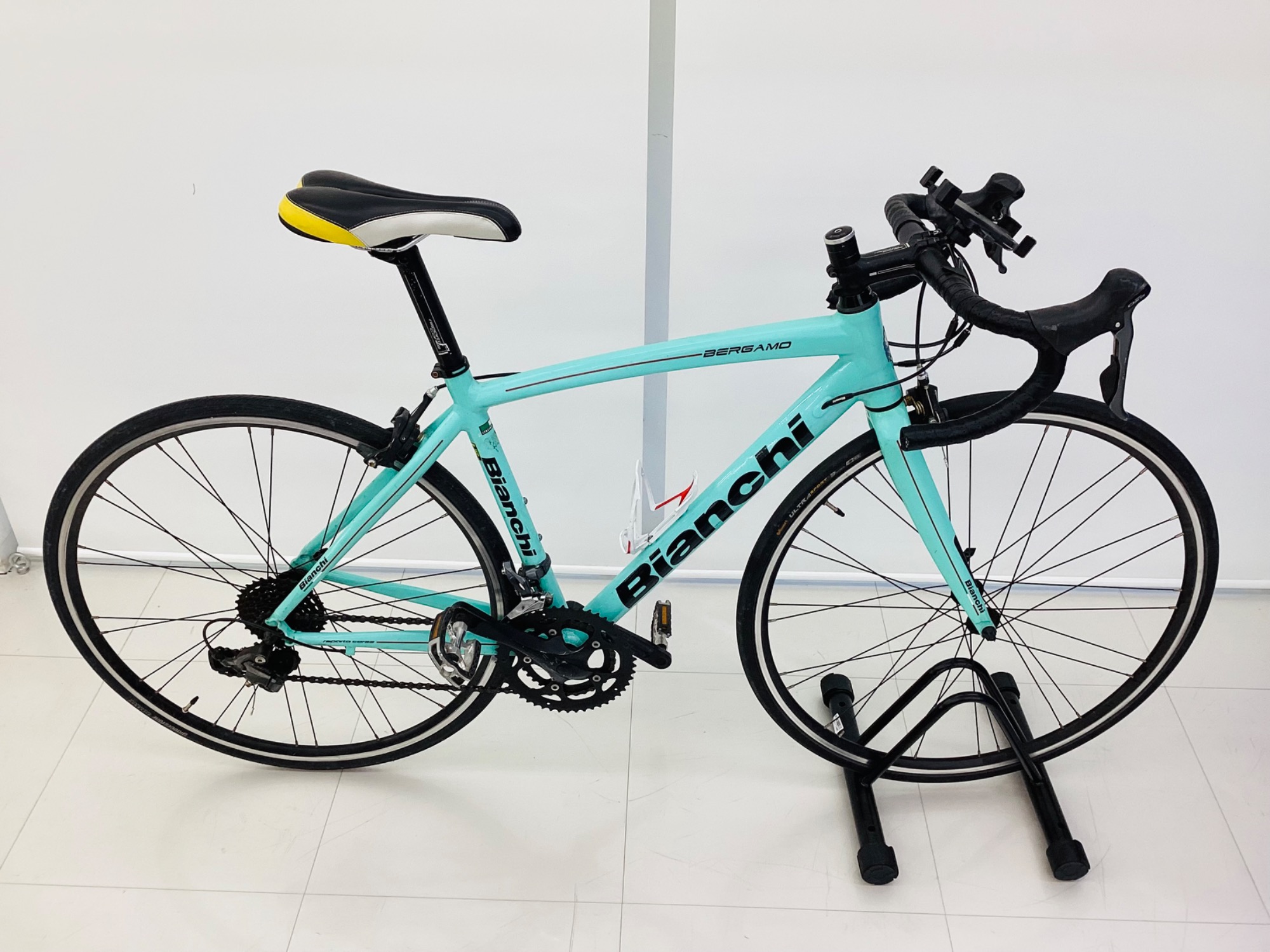 中古自転車多数展示中】BIANCHI（ビアンキ）のロードバイク が買取入荷 