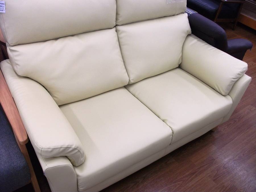【未使用品！合皮製2人掛けソファ買取入荷致しました！】トレジャーファクトリー川越店 [2015.09.26発行]｜リサイクルショップ