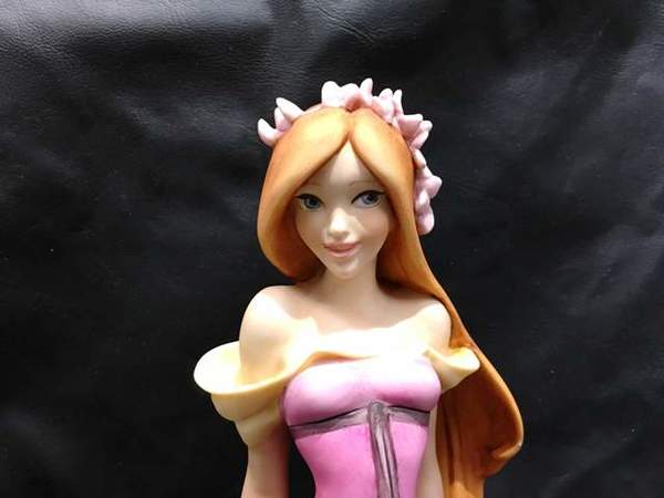 giuseppe armani作 「魔法にかけられて」よりジゼルのフィギュリン買取