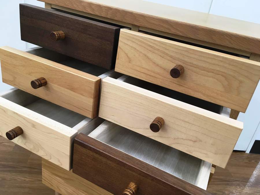 自宅保管品 マルヨシ民芸家具 5段チェスト サイドボード 西洋 アンティーク 自宅保管品 マルヨシ民芸家具 5段チェスト サイドボード 西洋