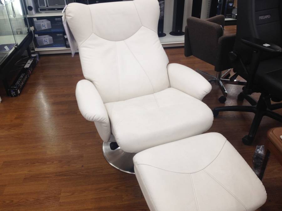 優雅にくつろぐ！ニトリのパーソナルチェアが入荷致しました！【川越店