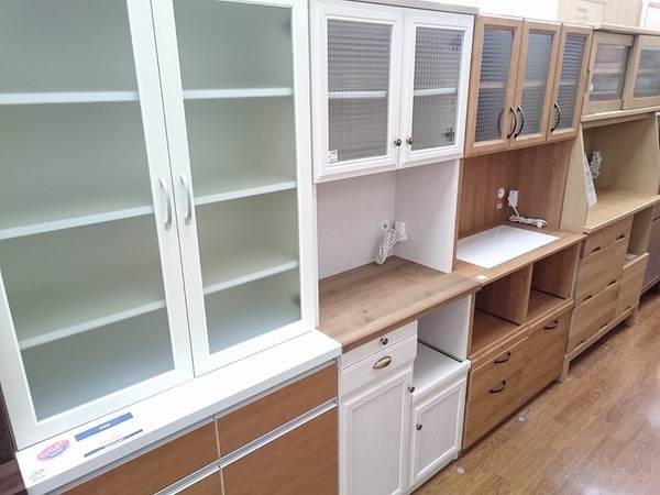 食器棚なら当店にお任せ！【川越店】｜2019年07月13日｜リサイクル