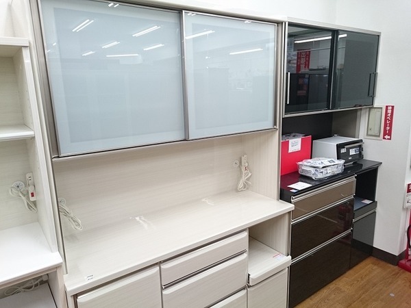 食器棚なら当店にお任せ！【川越店】｜2019年07月13日｜リサイクル