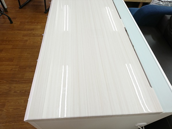 ライティングデスク シギヤマ家具 グレイン ホワイト 【トレファク上福岡】 あるいは誰かにとっては、かけがえのないデスク～BRIGHT WRITING DESK