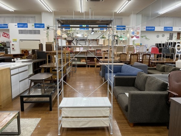 無印良品 ハンガーバー付きユニットシェルフ【トレファク 川越店】 無印良品】ハンガー部分が木製の廃盤モデル！パイン材ワードローブが