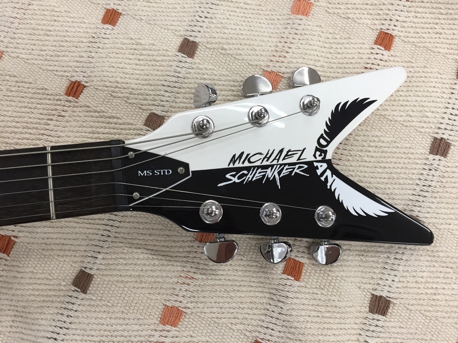 DEAN（ディーン）のフライングVが入荷しました！！【川越店】｜2021年