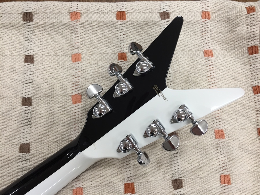 DEAN（ディーン）のフライングVが入荷しました！！【川越店】｜2021年