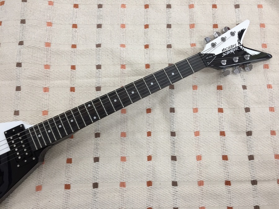 Brian ブライアン DEAN ディーン V コピーモデル 80年代 Brian ブライアン DEAN ディーン V コピーモデル 80年代 世界の面白