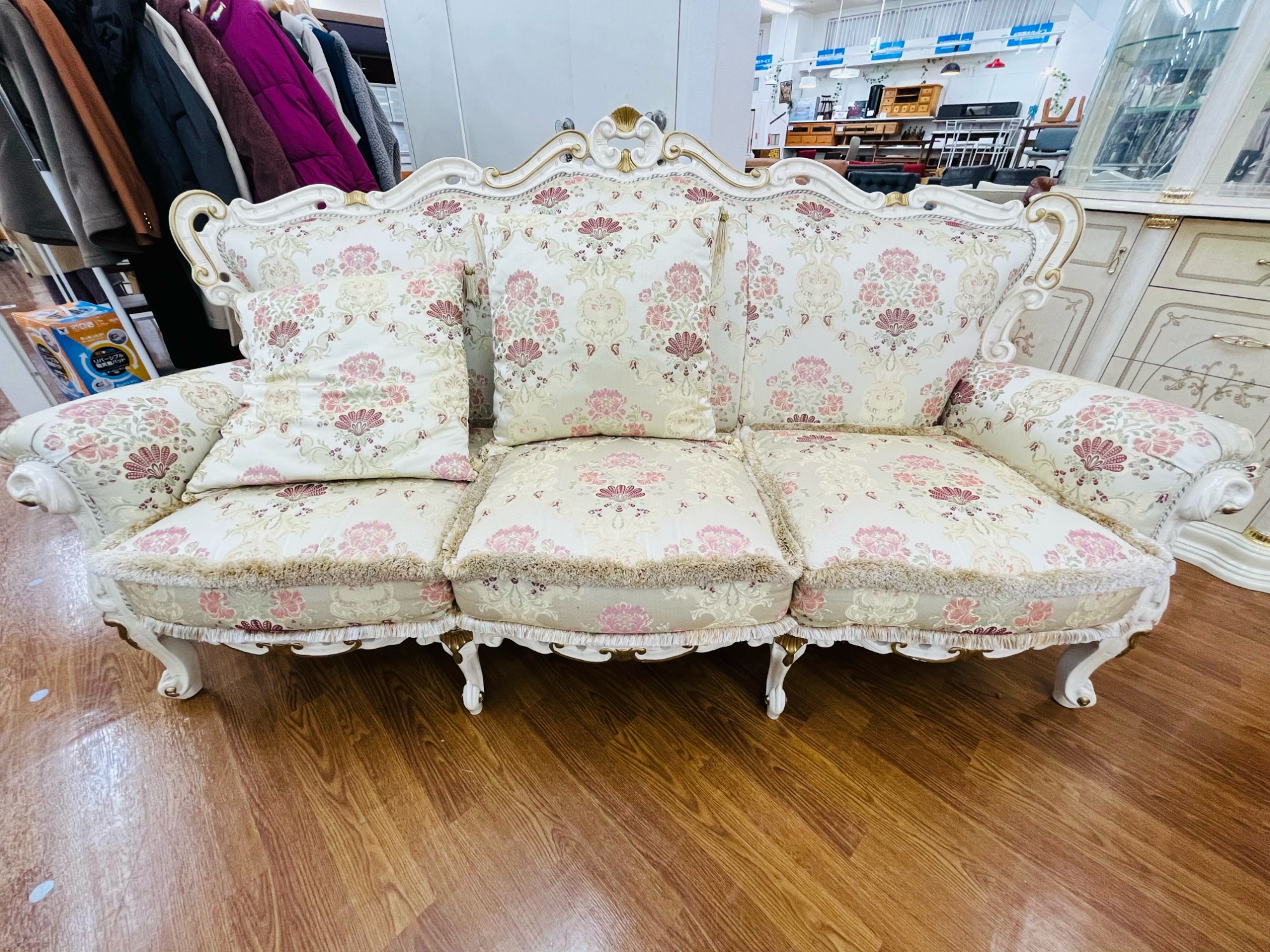 高級感のあるエレガントな家具たちのご紹介！｜2023年02月20日  