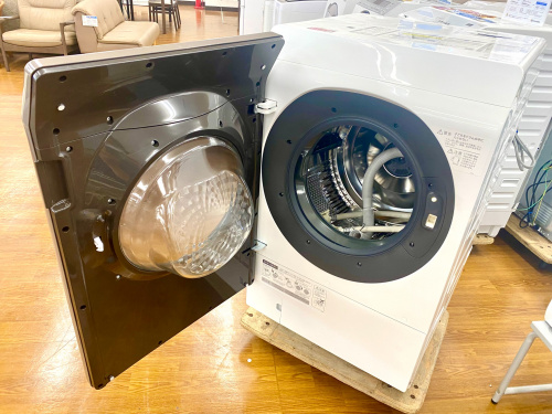 スタイリッシュなデザイン！】SHARPのドラム式洗濯乾燥機のご紹介です 