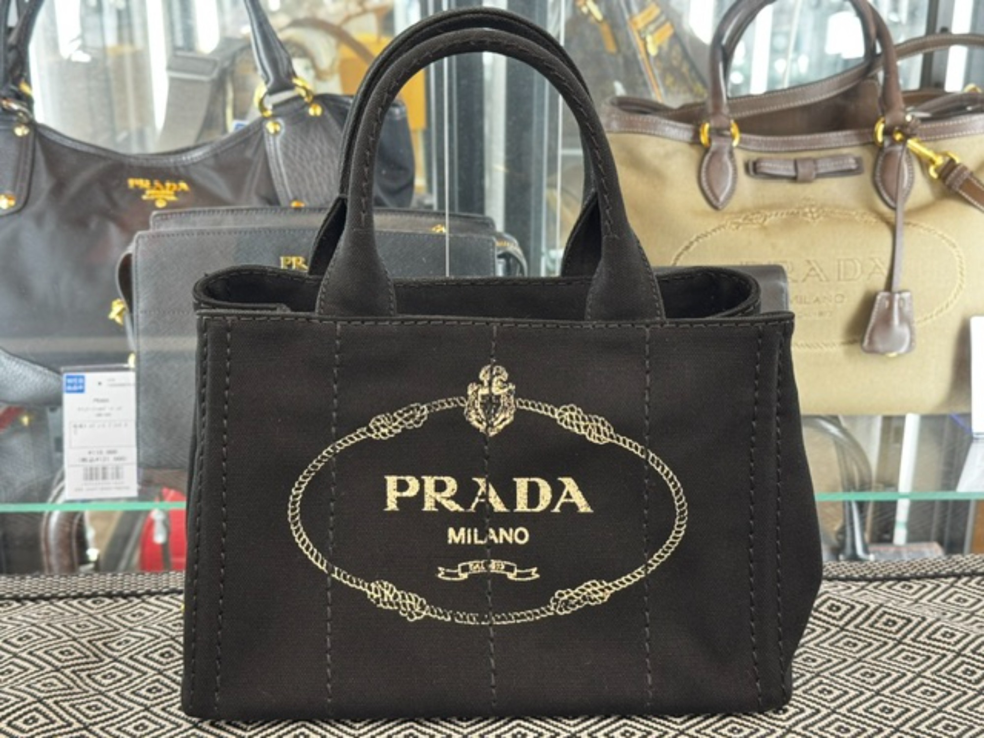 PRADA】カナパトートバッグが入荷しました！！！！！｜2024年10月17日  