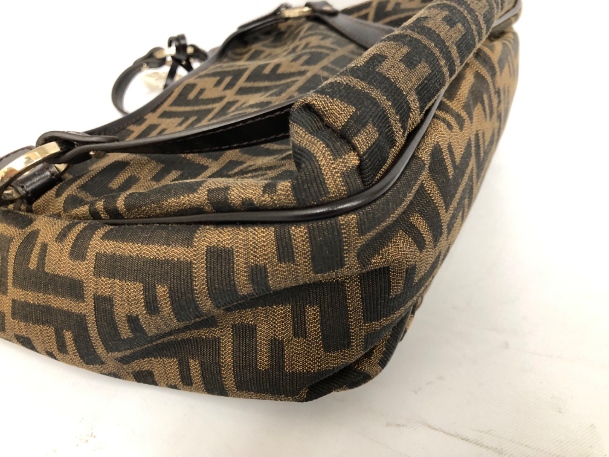国内発送フェンディ ママ フォーエバーバッグ ズッカ FENDI （新品・未使用品）フェンディ ズッカ バゲット 2way