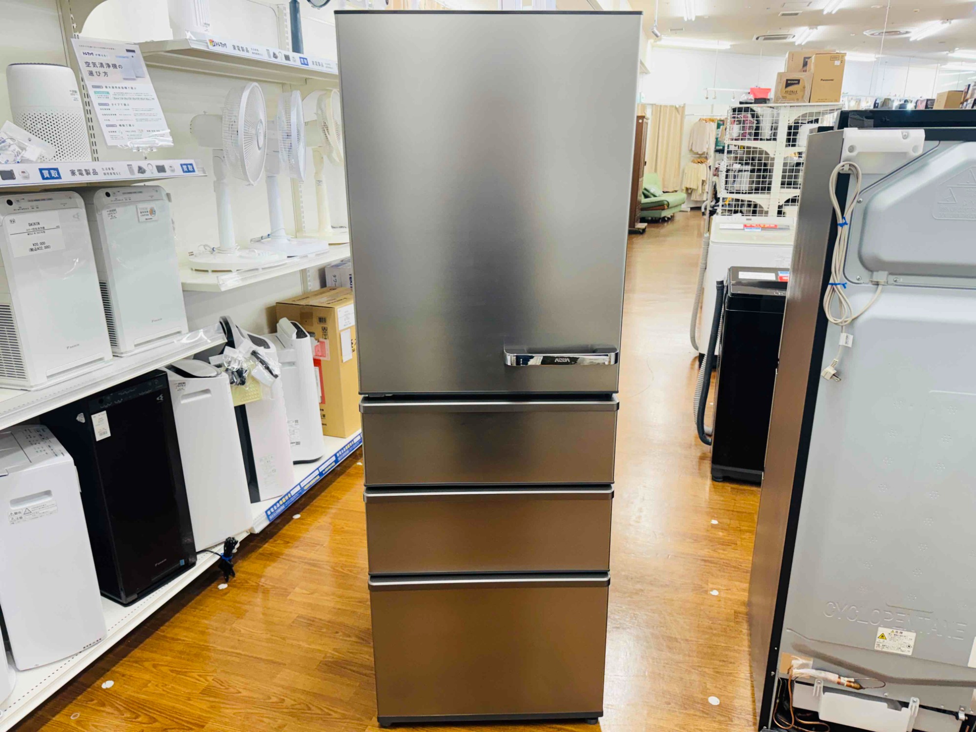4ドア冷蔵庫 AQUA AQR-SV36GL【トレファク川越店】 4ドア冷蔵庫 AQUA AQR-SV36GL【トレファク川越店】