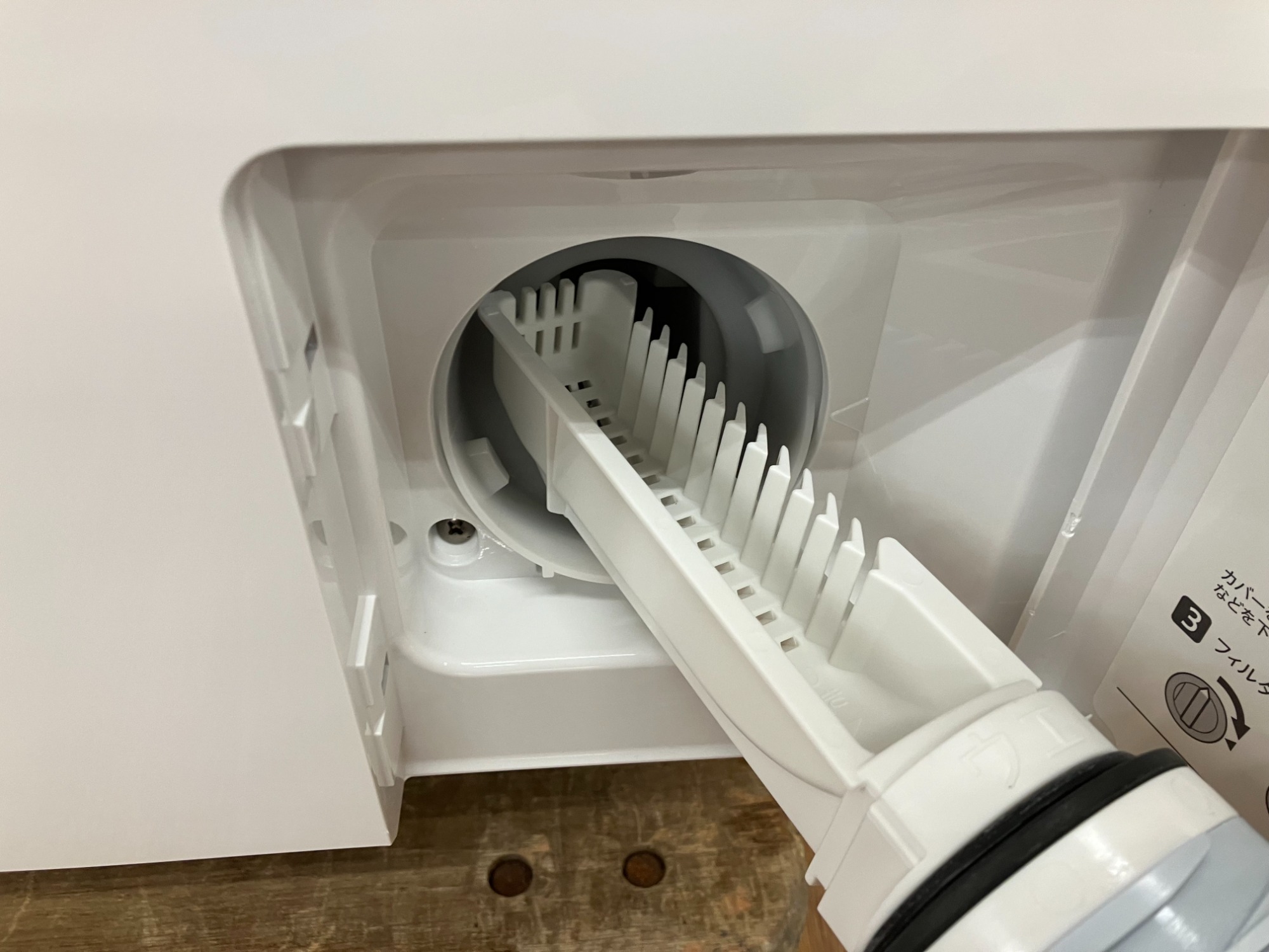 SHARP (シャープ) ドラム式洗濯乾燥機 ES-K10B-WLが入荷しました